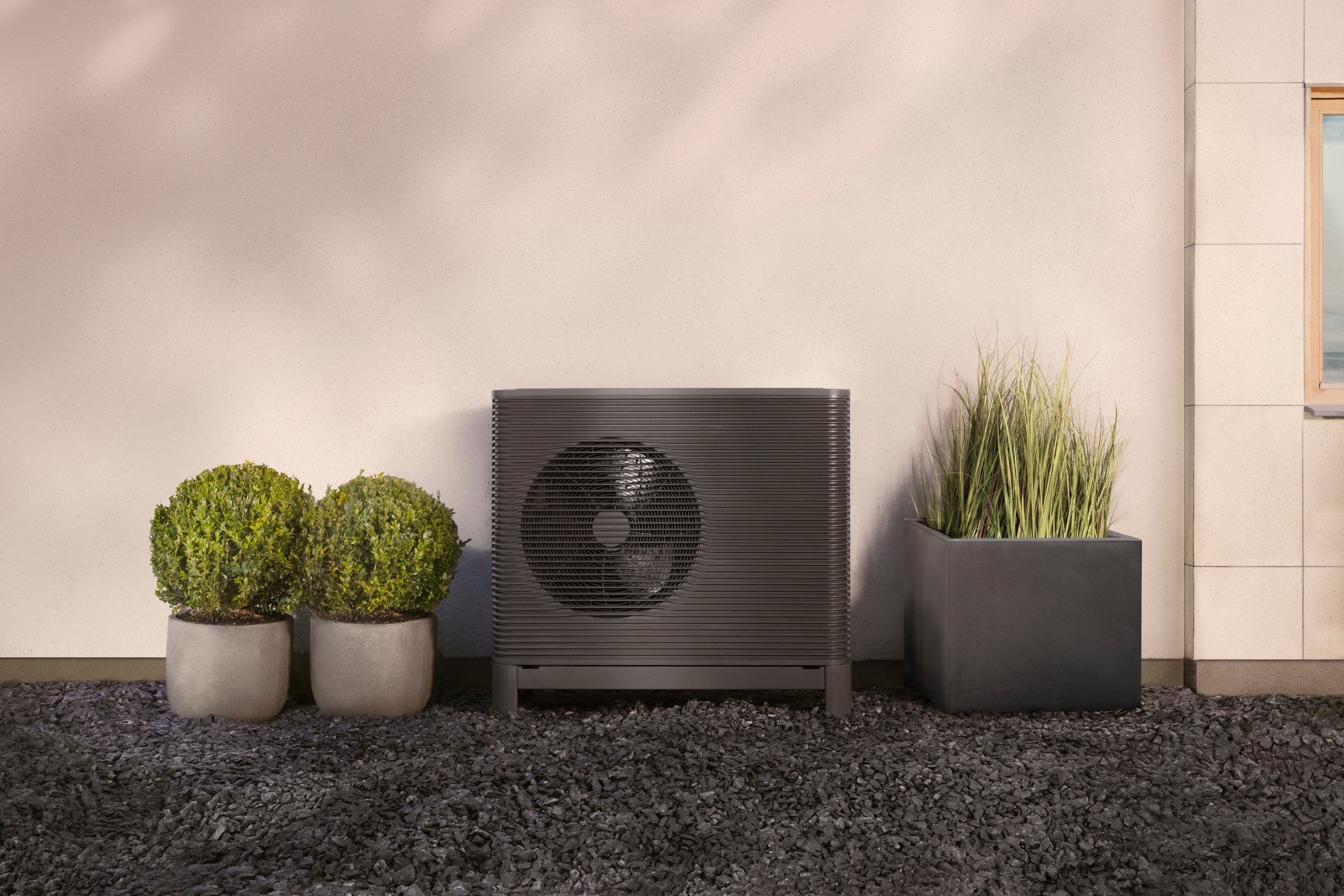 La pompa di calore da utility ad oggetto di design: Aira x Fuorisalone